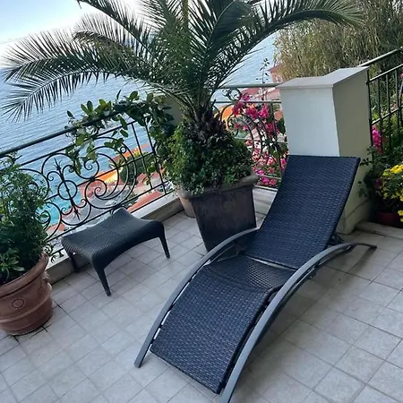 Beautiful Pool House Two Minutes From Monaco We Were Swimming Pool *
